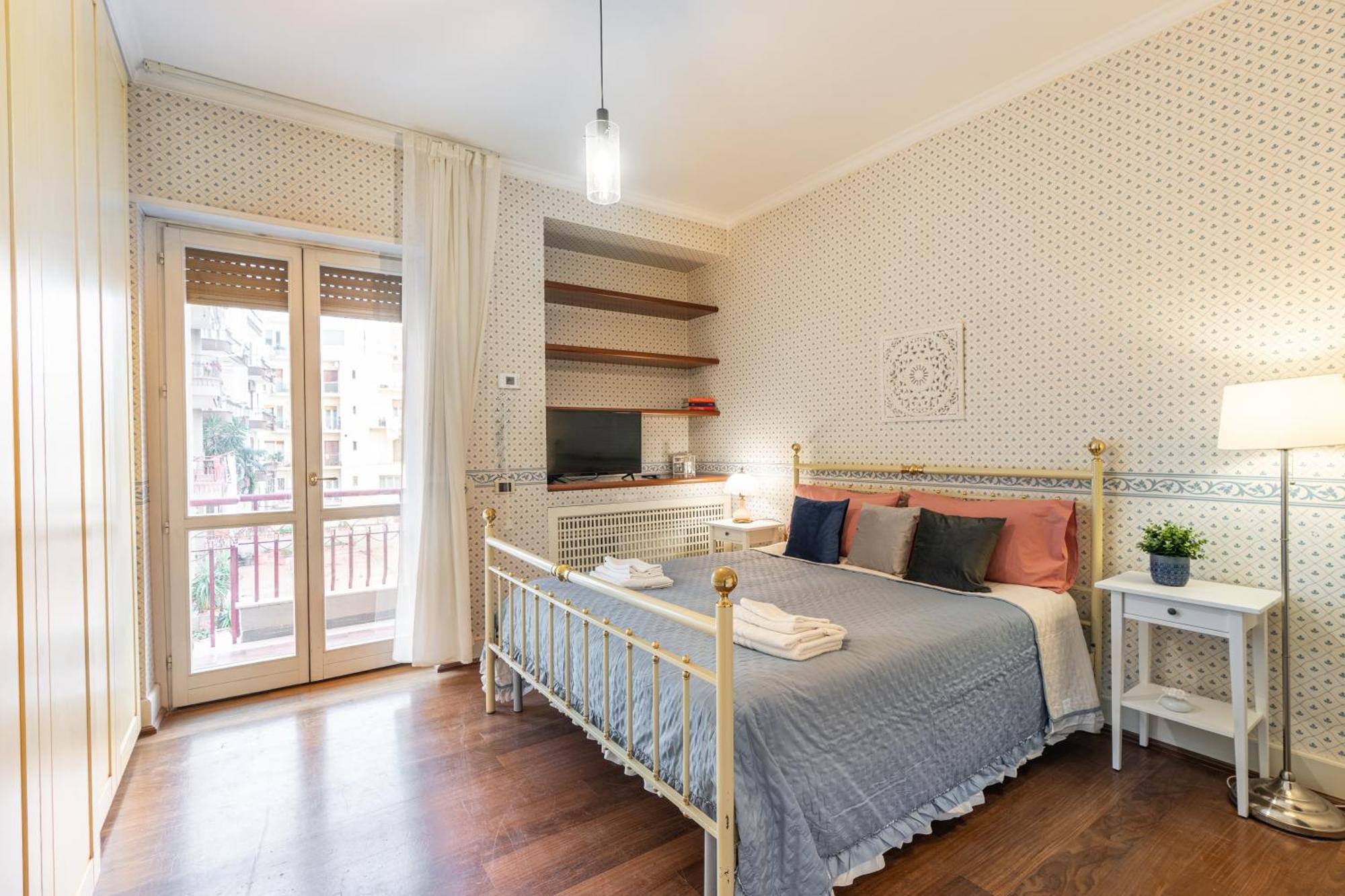 B&B Frida Suite Home Trani Εξωτερικό φωτογραφία